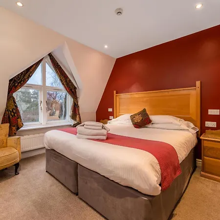 The Old Vicarage Bed & Breakfast 4*