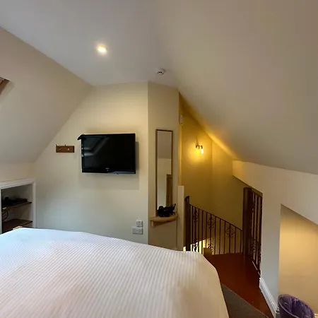 The Old Vicarage 4*