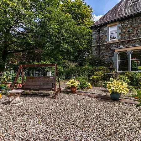 The Old Vicarage 4*