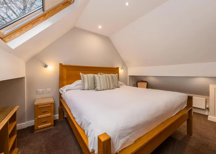 The Old Vicarage Bed & Breakfast 4*